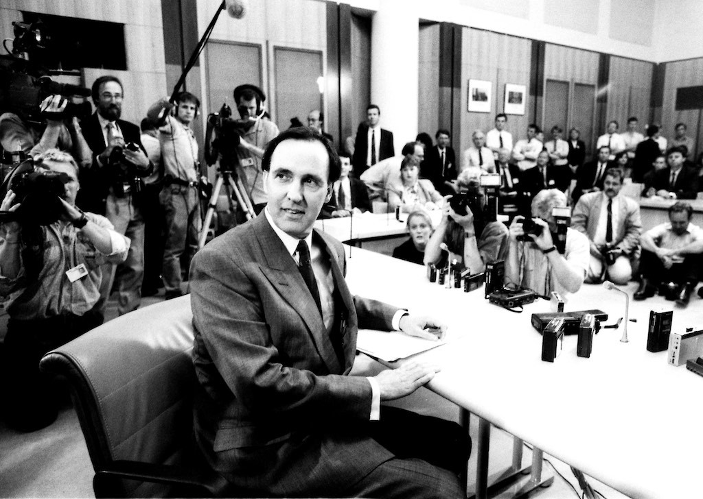 The assembled media at Paul Keating’s first press conference after toppling Bob Hawke as Labor leader and subsequently Prime Minister, 19 December 1991. Photo: The Canberra Times.